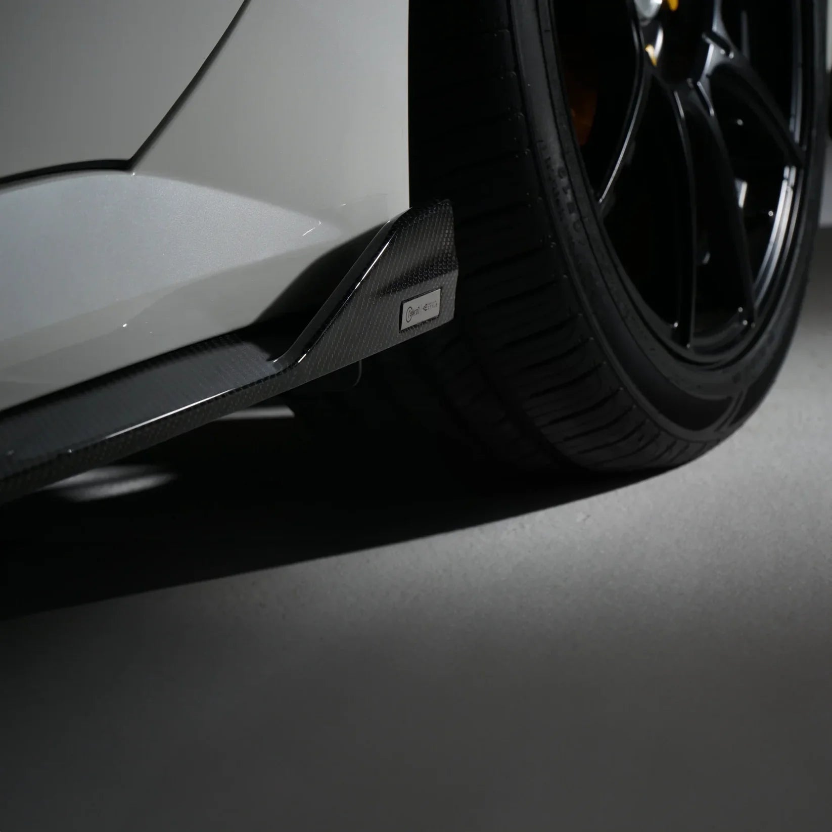 K5 DL3 CARBON Oldal Spoiler