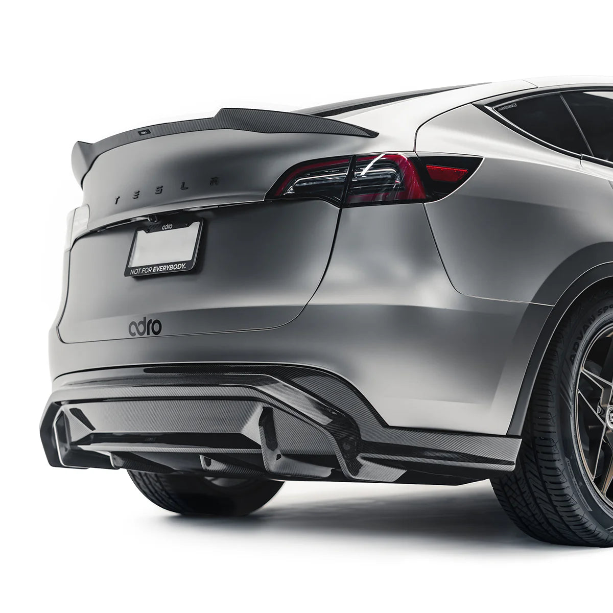 TESLA MODEL Y V2 CARBON Diffúzor