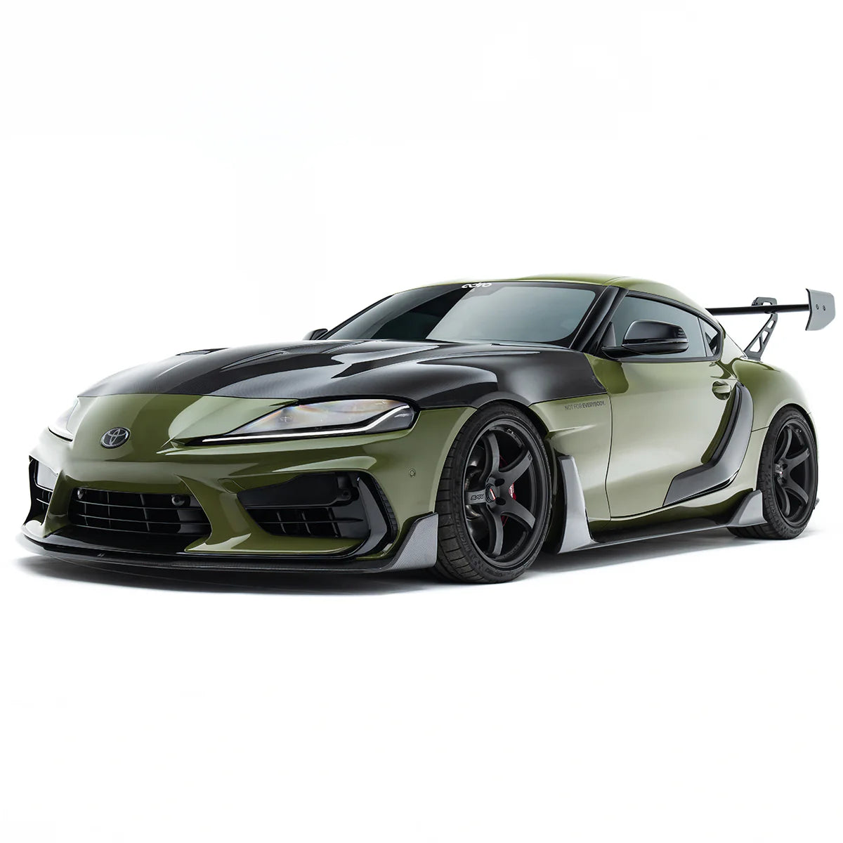 GR SUPRA CARBON Motorháztatő